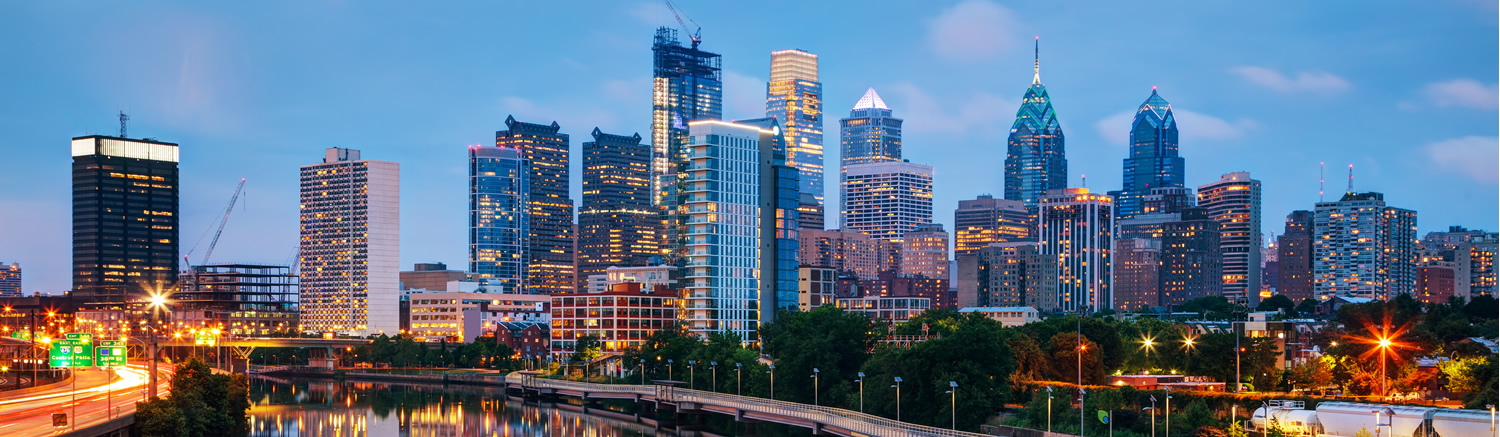 Skyline of Philadelphia at dusk